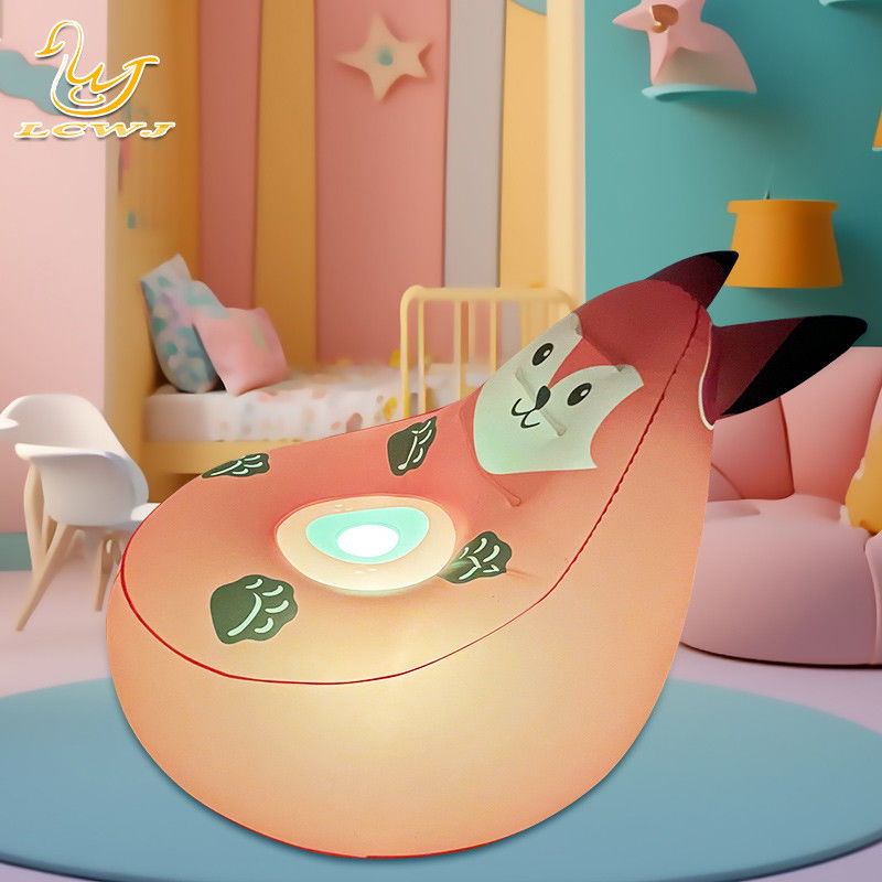 PVC 부풀이 가구 85 X 70 X 60CM LED 라이트와 함께 게으른 리클리너 소파